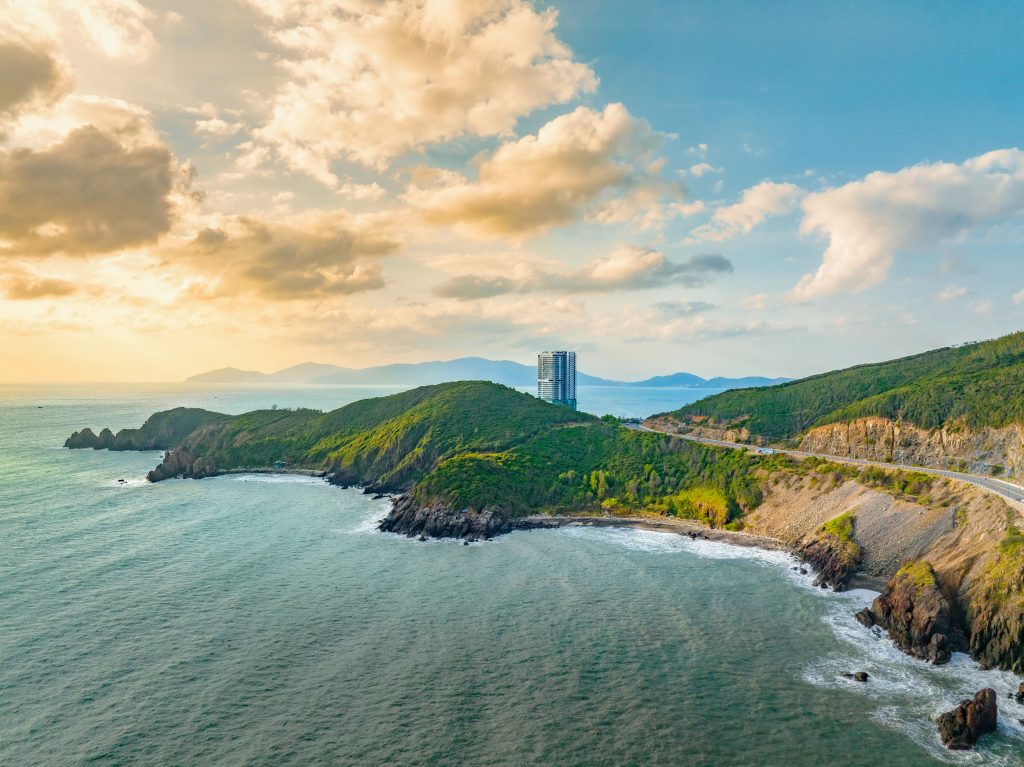 Doanh Nghiệp Trẻ