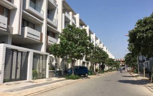 Trong 3 tháng, cả TP.HCM chỉ bán được 19 căn nhà liền thổ