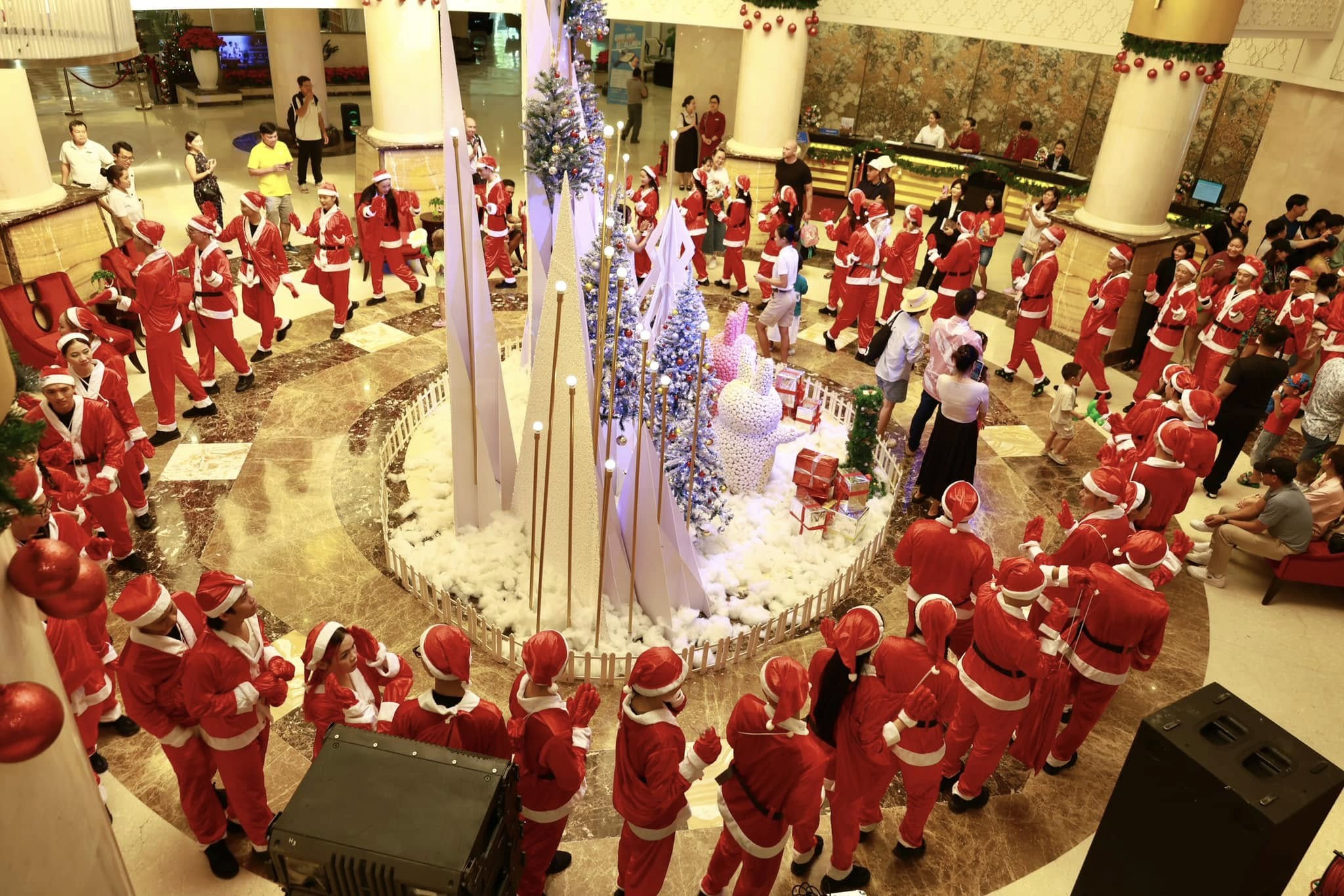 Doanh Nghiệp Trẻ