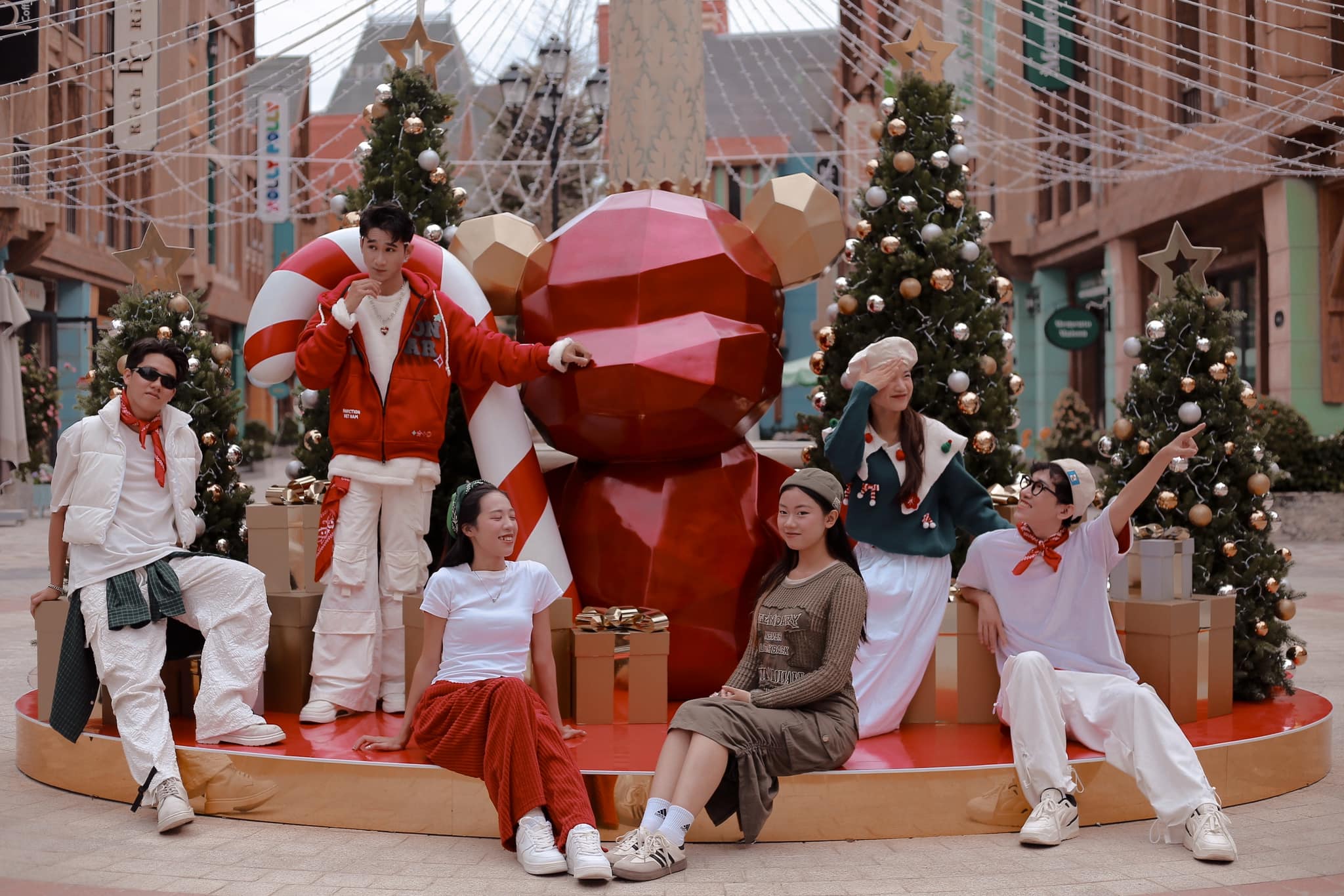 Doanh Nghiệp Trẻ