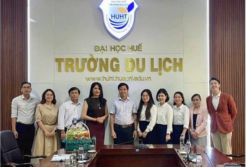 Doanh Nghiệp Trẻ