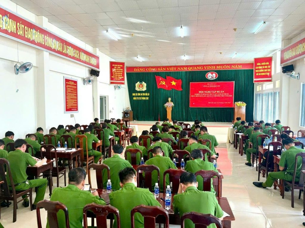 Doanh Nghiệp Trẻ