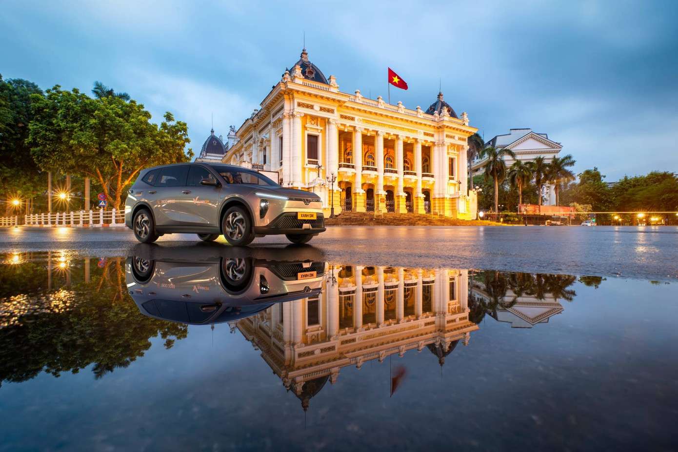 Xanh SM ra mắt dịch vụ taxi điện 7 chỗ cao cấp Xanh SM Limo 2 image 2