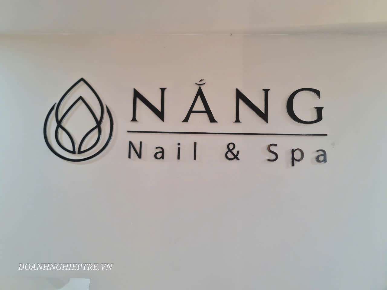 Doanh Nghiệp Trẻ