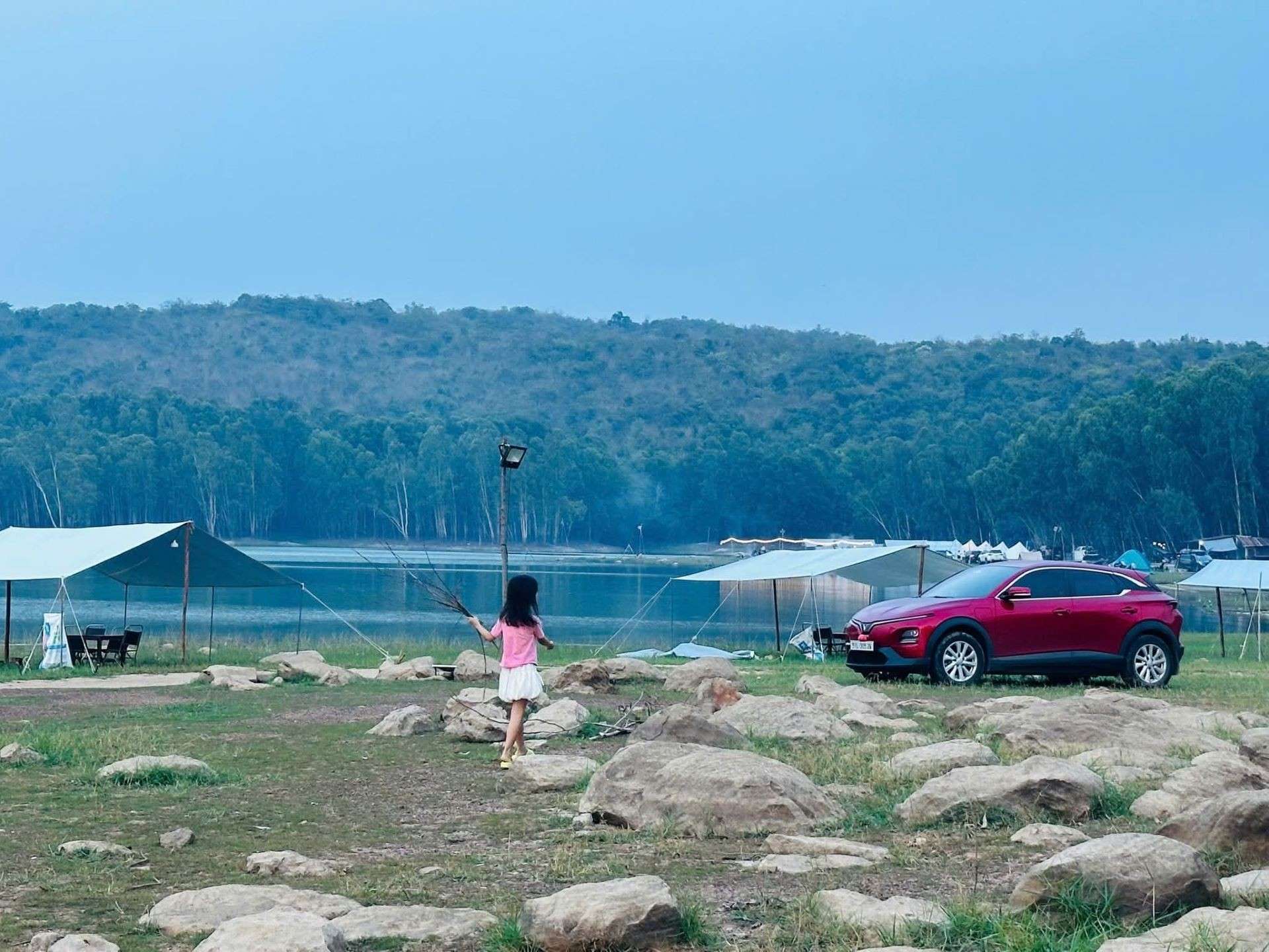 Doanh Nghiệp Trẻ