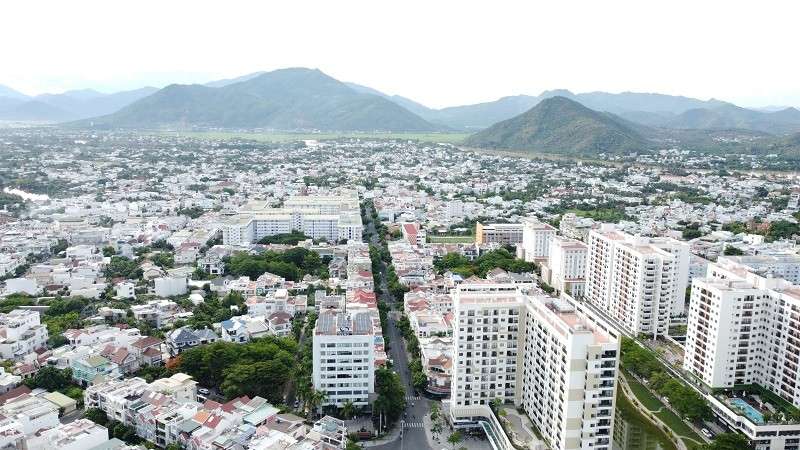 Doanh Nghiệp Trẻ